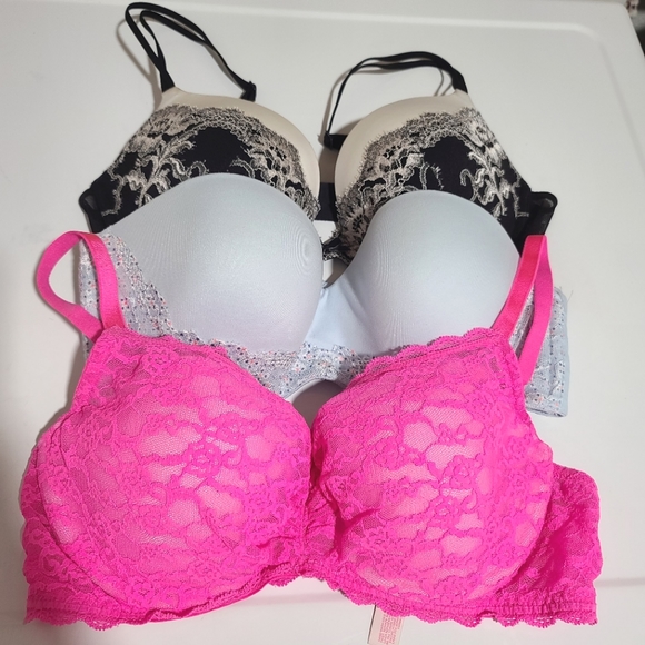 Victoria's Secret Other - BUNDLE 3PCS Victoria's Secret Demi Strapless & Very Sexy Plunge Bras 36C